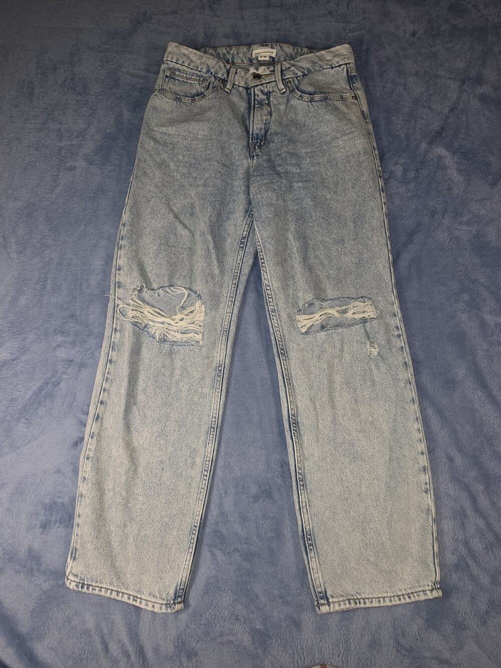 Good American Jeans Womens 6/28 Light Wash Distressed Ripped Straight Denim